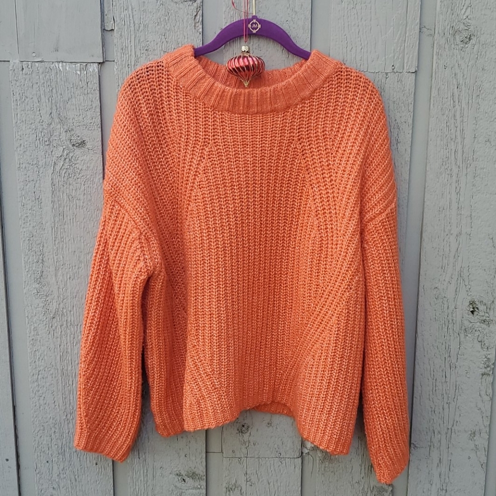 Brand new! Vine and Love sweater